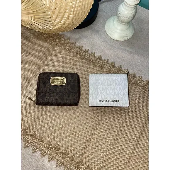Michael Kors MK Monogram Logo Zipper Snap Fold Wallet Bundle Lot White Brown GUC - Picture 2 of 9